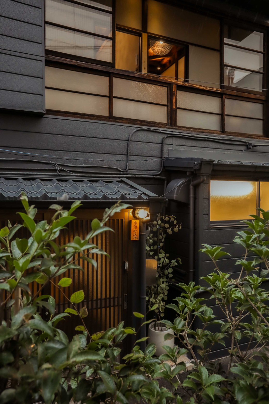 古民家夜間外觀